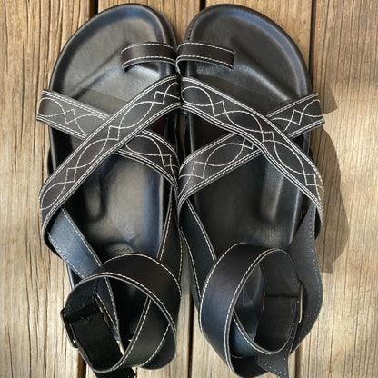 BILLIE Fits size 39
