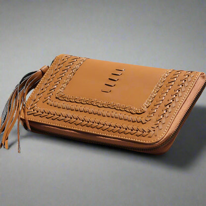 [Pre-order] GEORGIE: Vegan Leather Clutch Wallet