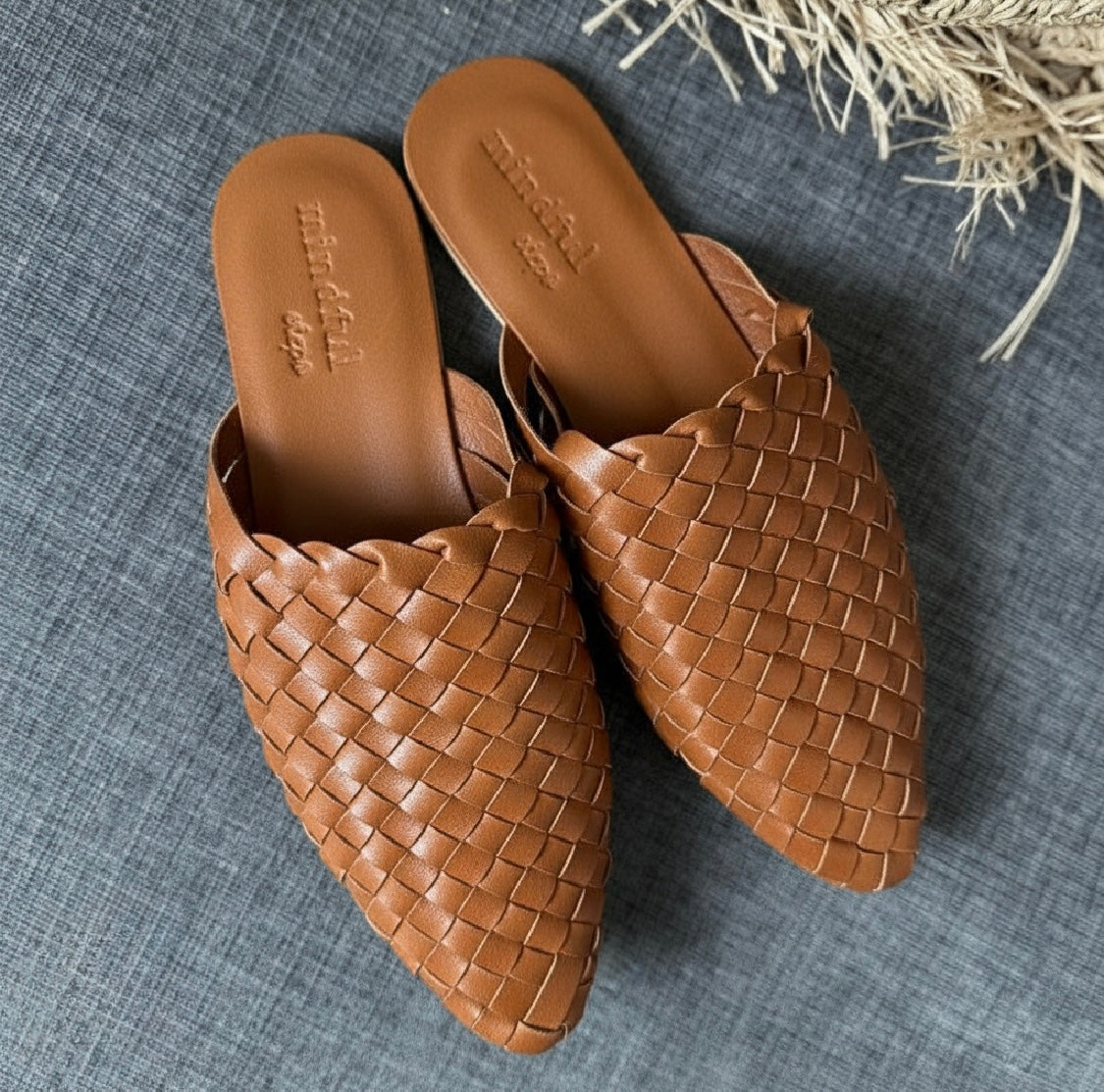 [Pre-order] KIND Mules