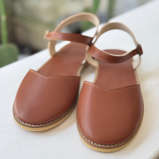 FLORA: Vegan Leather Sandals Tan Brown