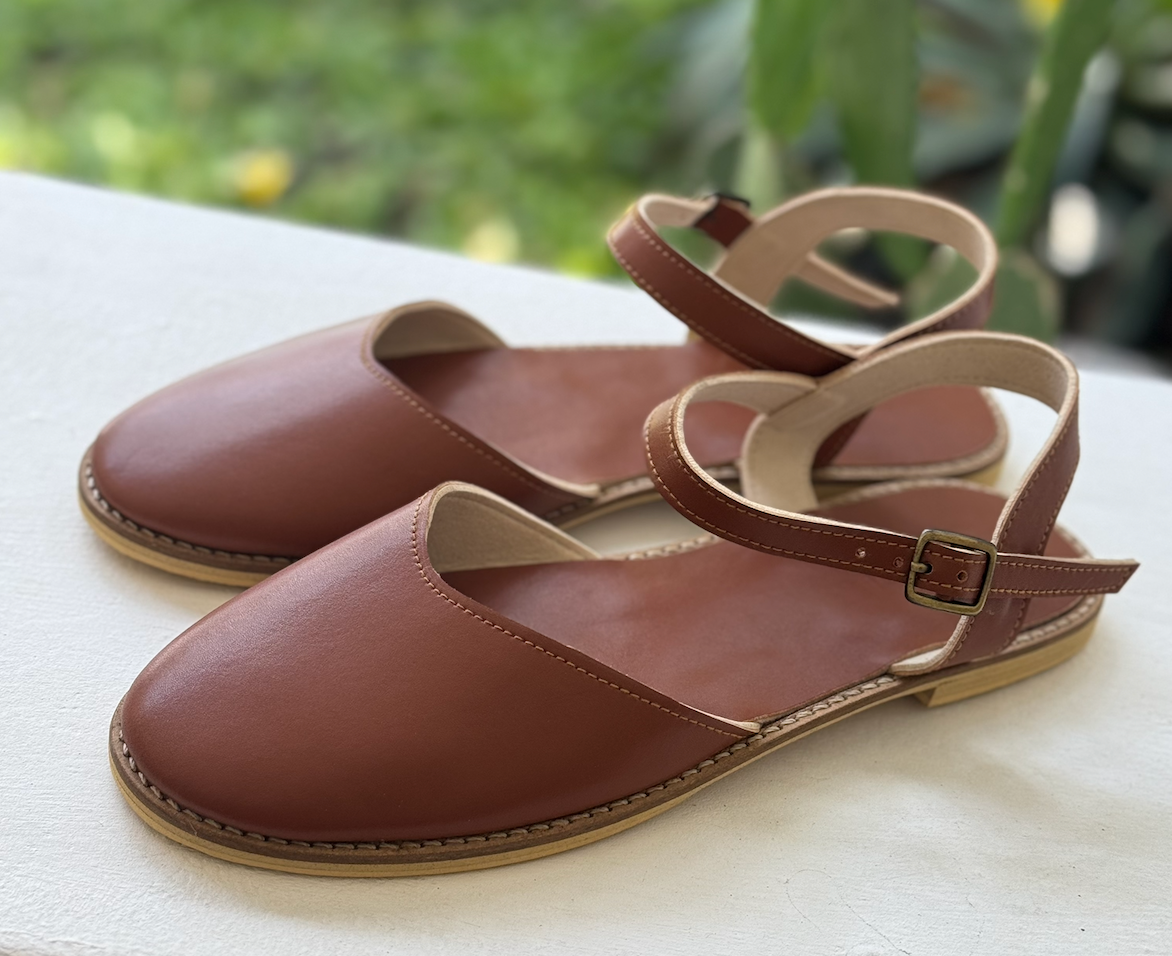 FLORA: Vegan Leather Sandals Tan Brown
