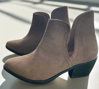 [Pre-order] JENNA: Vegan Suede Boots