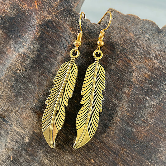 STELLA: Feather Earrings Gold